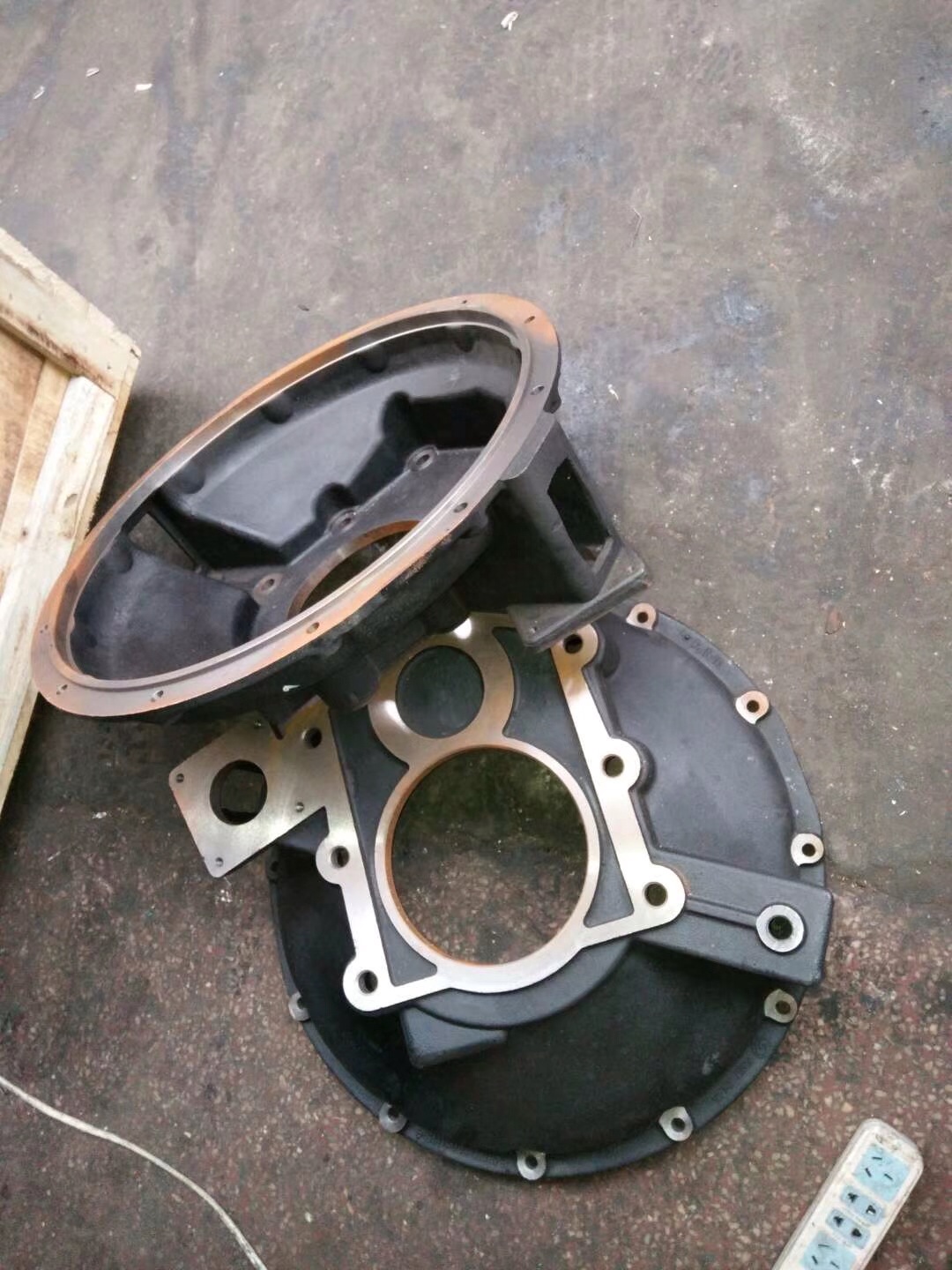 ZOOMLION QY20T Clutch housing 6J80T-1601015-4