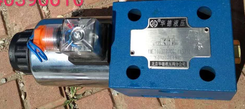 zoomlion mobile crane Solenoid operated directional control valve P10100001543 4WE10D3X/CG24NZ5L