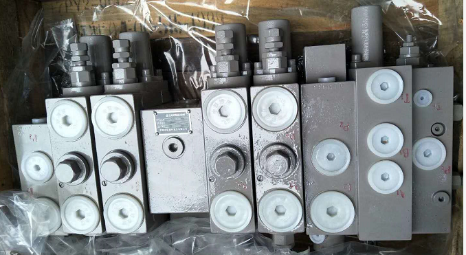 Zoomlion truck crane Superstructure control valve  XCQYZ-G28L-5T-Da