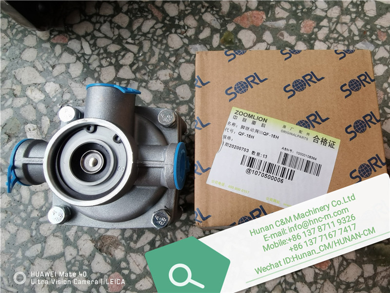 ZOOMLION truck cran SORL Foot valve QF-15H 1070500006