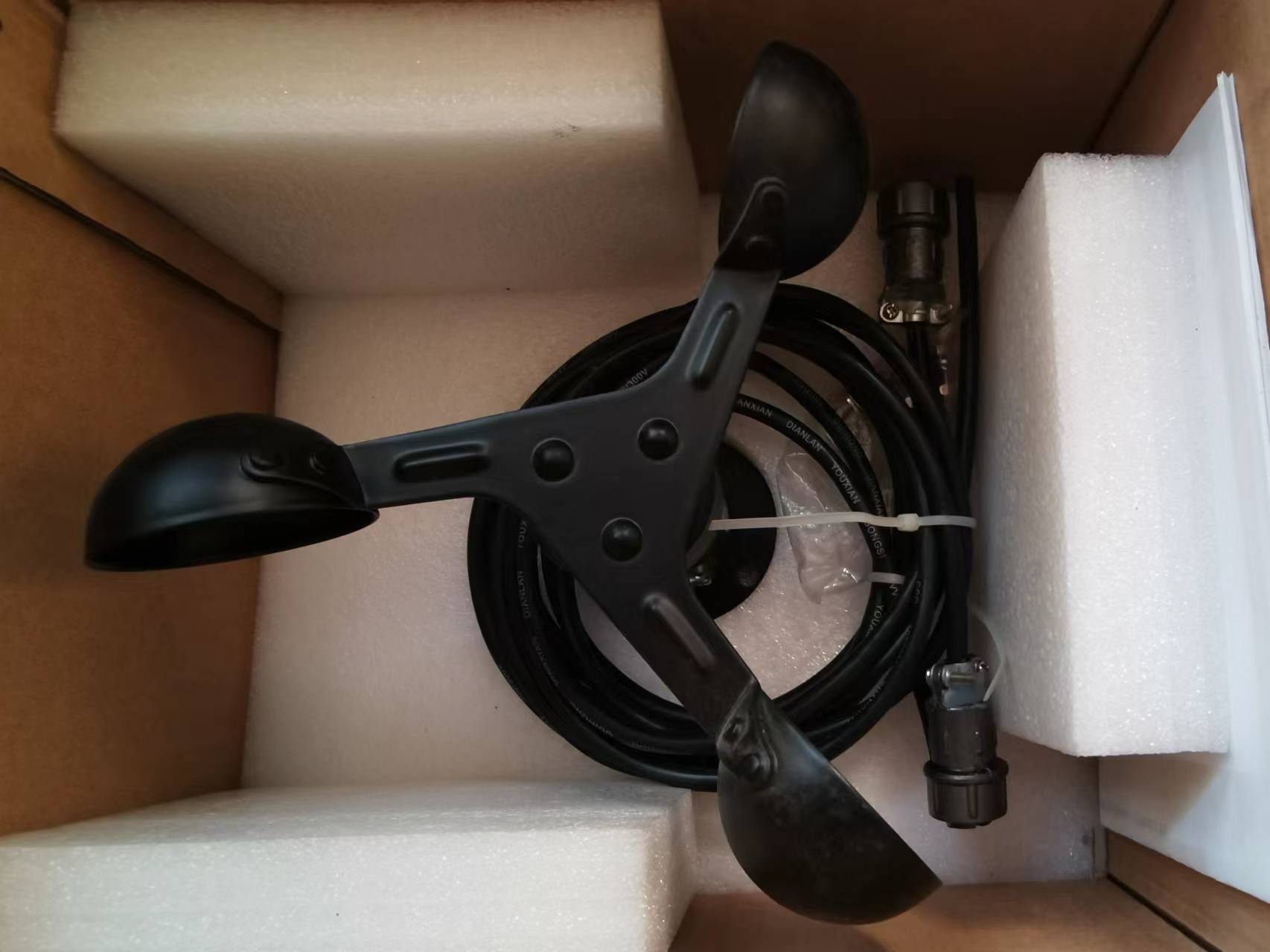 ZOOMLION mobile crane Wind speed sensor  Current signal  1021400133 HR-002