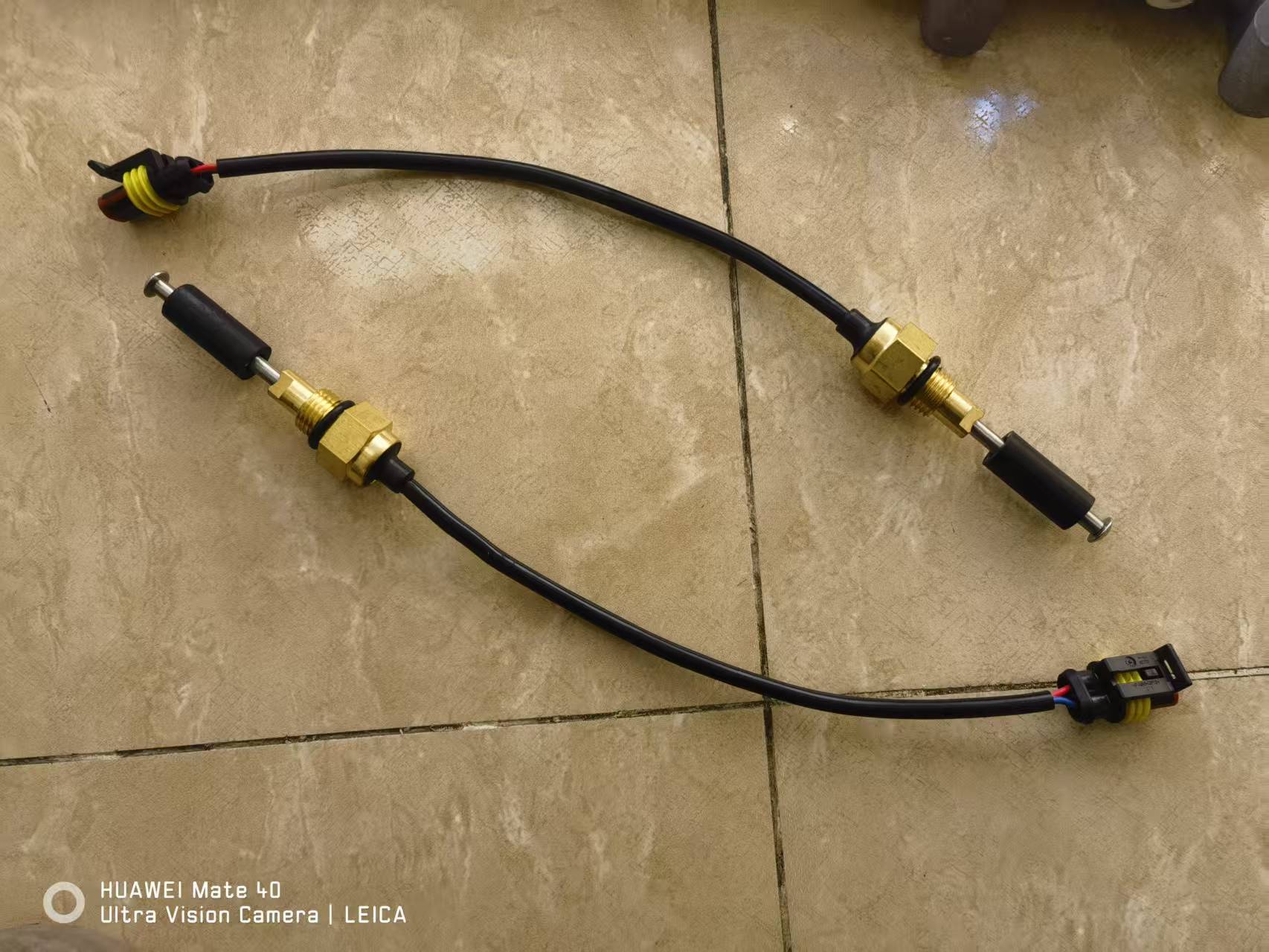 ZOOMLION truck crane 1000300468 expansion tank  level sensor  ZX131A  AA01001 SG2141 334-13 2508B  1009901314 1009901314 ZJL200SX 1000300408