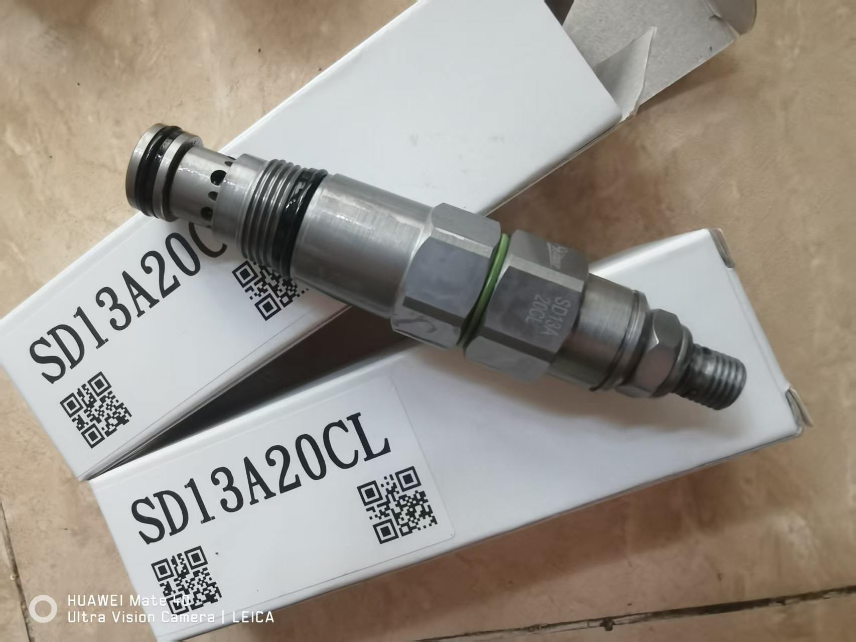 SUNWARD hydraulic static pile driver ZYJ360B balance valve PiB-PD-DV-H1 8D5600000001  pressure reducing valve SD13A20CL